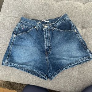 Vintage Tommy Hilfiger Shorts